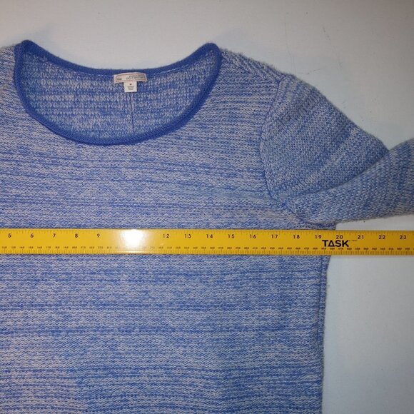 Gap Ladies Blue & White Long Sleeve Reverse Stitch Lightweight Sweater - Picture 7 of 7